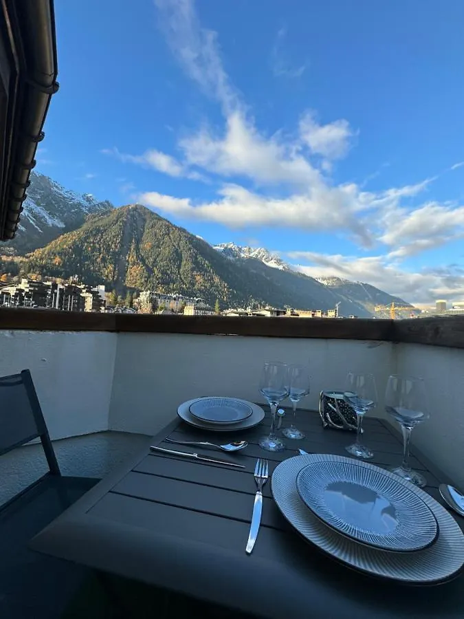 Cocon Au Coeur De Chamonix Avec Parking Gratuit Apartment