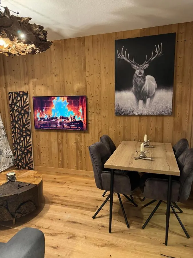 Cocon Au Coeur De Chamonix Avec Parking Gratuit Apartment 0*,